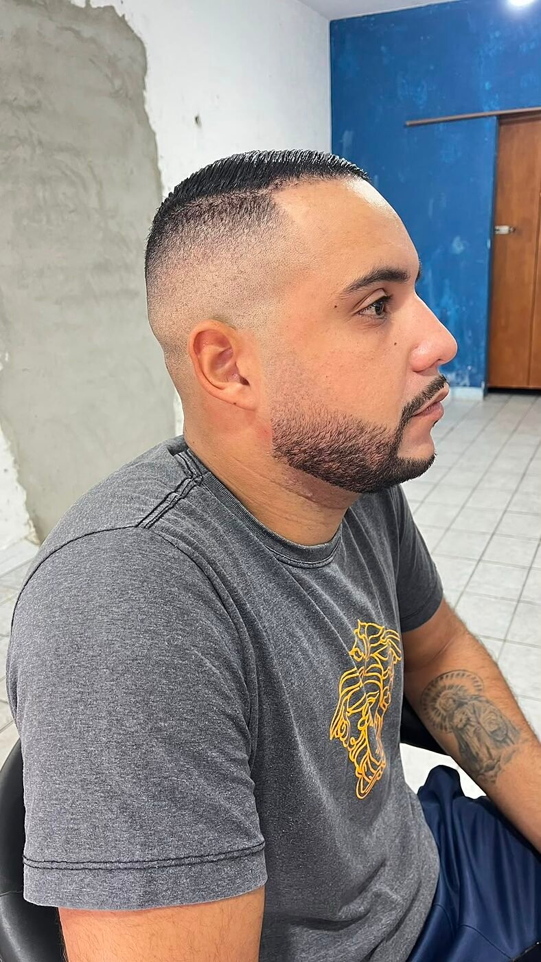 Cliente atendido na Barbearia Novo Estilo em Jordanópolis, São Bernardo do Campo
